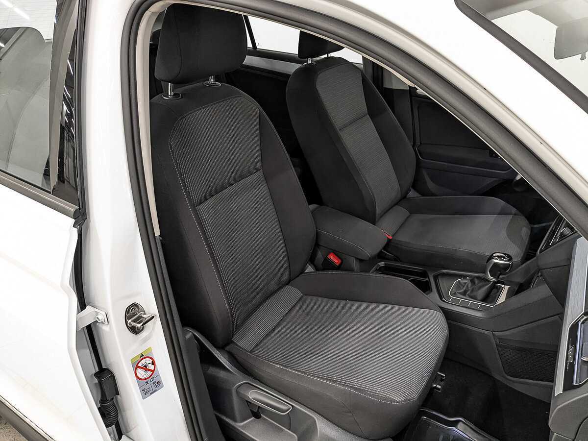 Volkswagen Tiguan, 2021 Фото №20