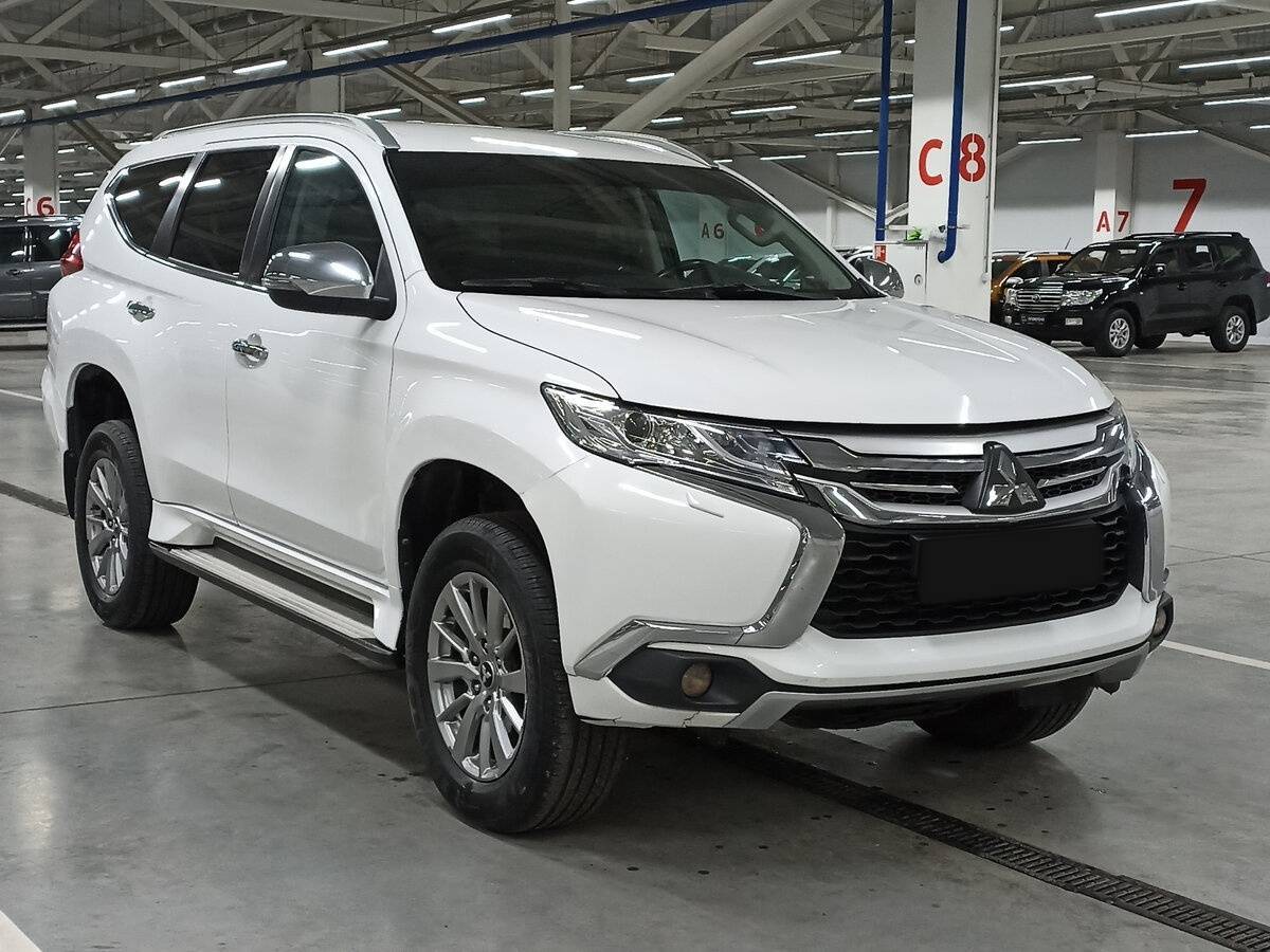 Mitsubishi Pajero Sport, 2018 Фото №3