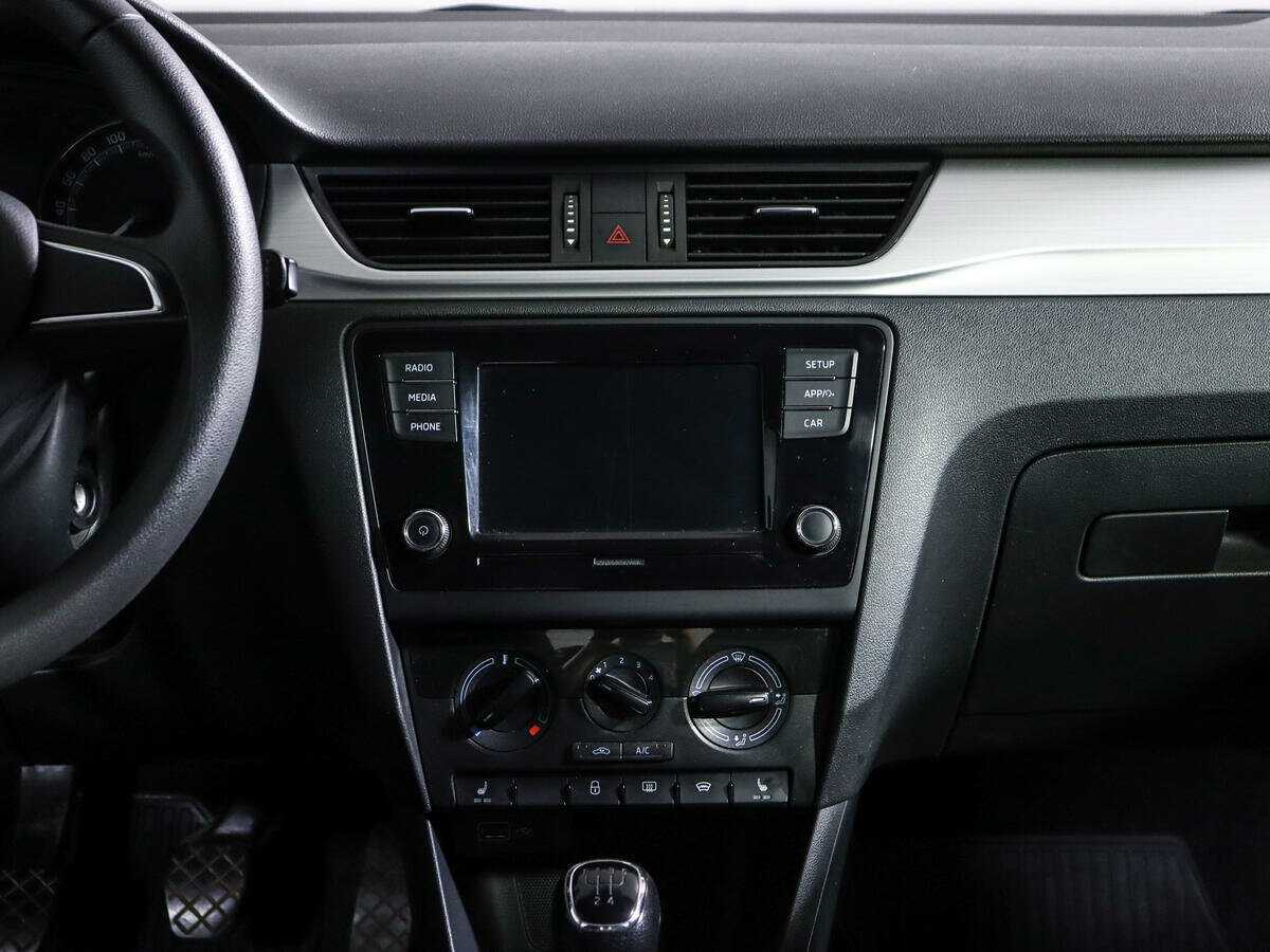 Skoda Rapid, 2019 Фото №11