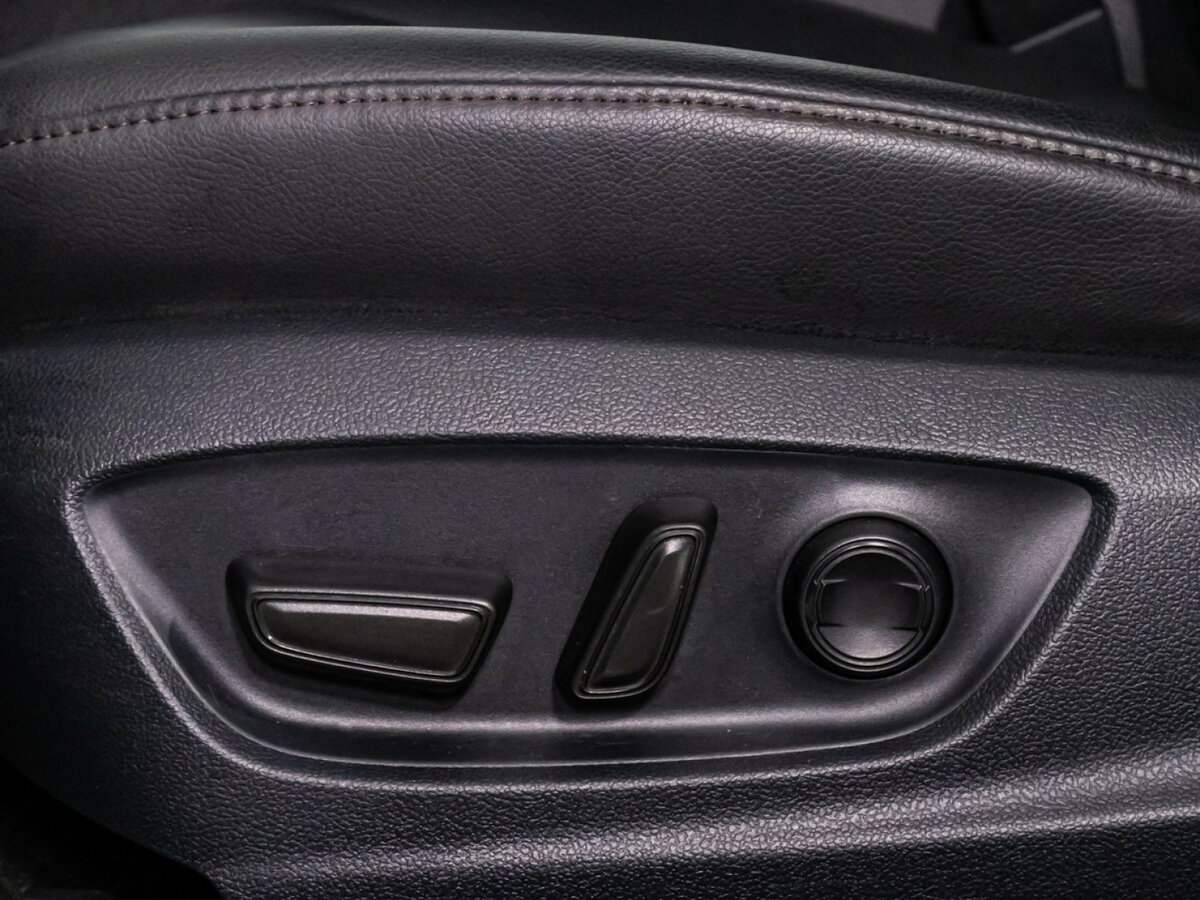 Toyota Camry VIII (XV70), 2019 Фото №16