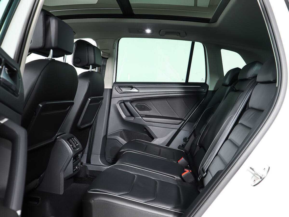 Volkswagen Tiguan, 2017 Фото №10
