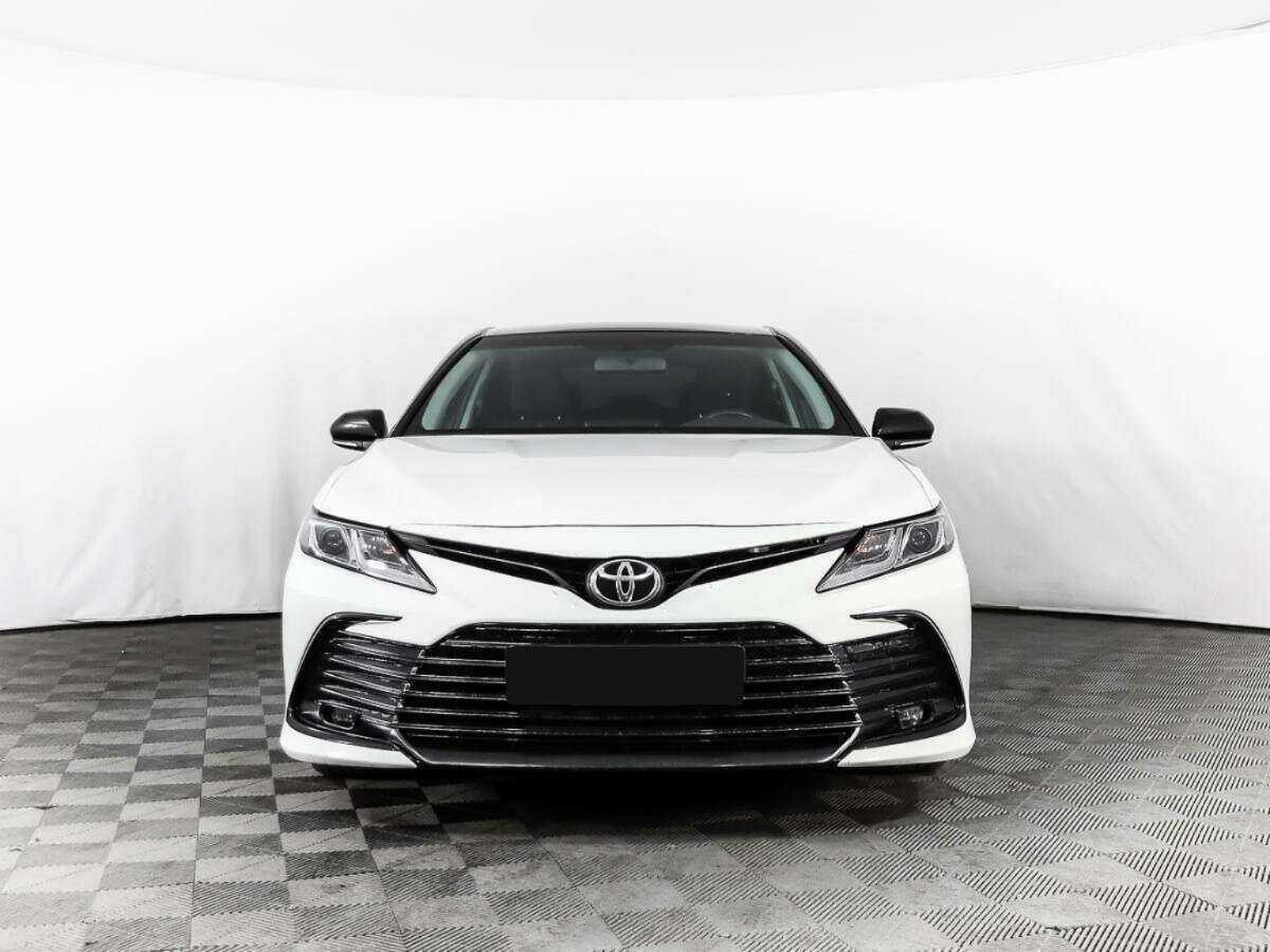 Toyota Camry, 2021 Фото №2