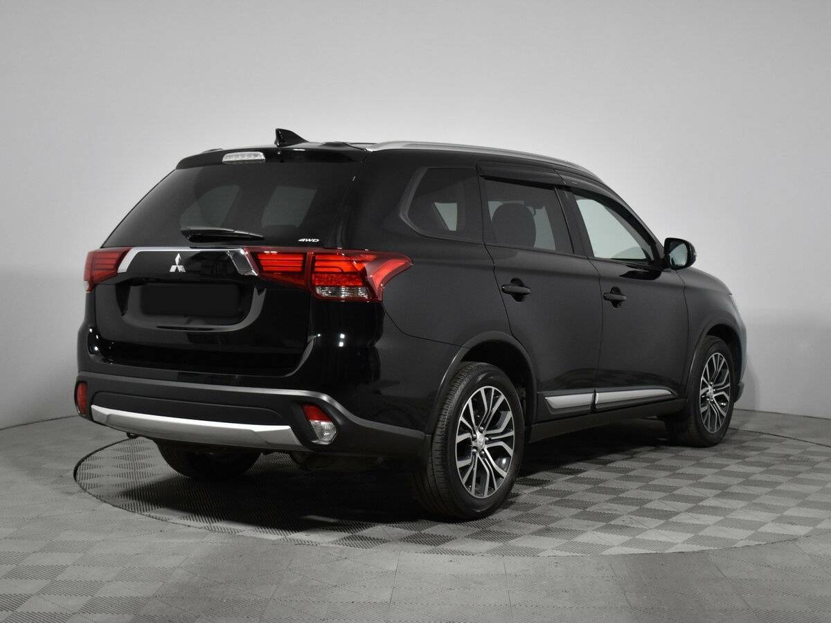 Mitsubishi Outlander, 2018 Фото №5