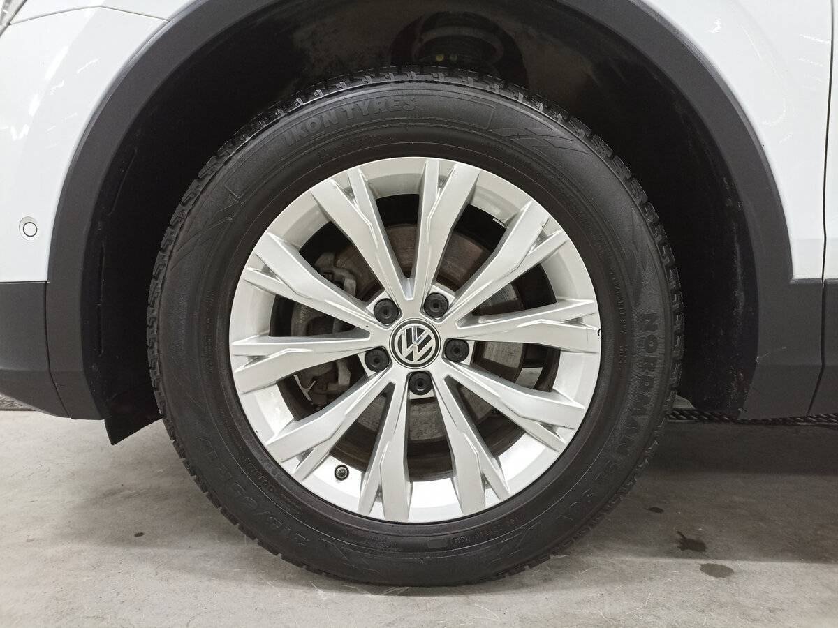 Volkswagen Tiguan, 2017 Фото №18