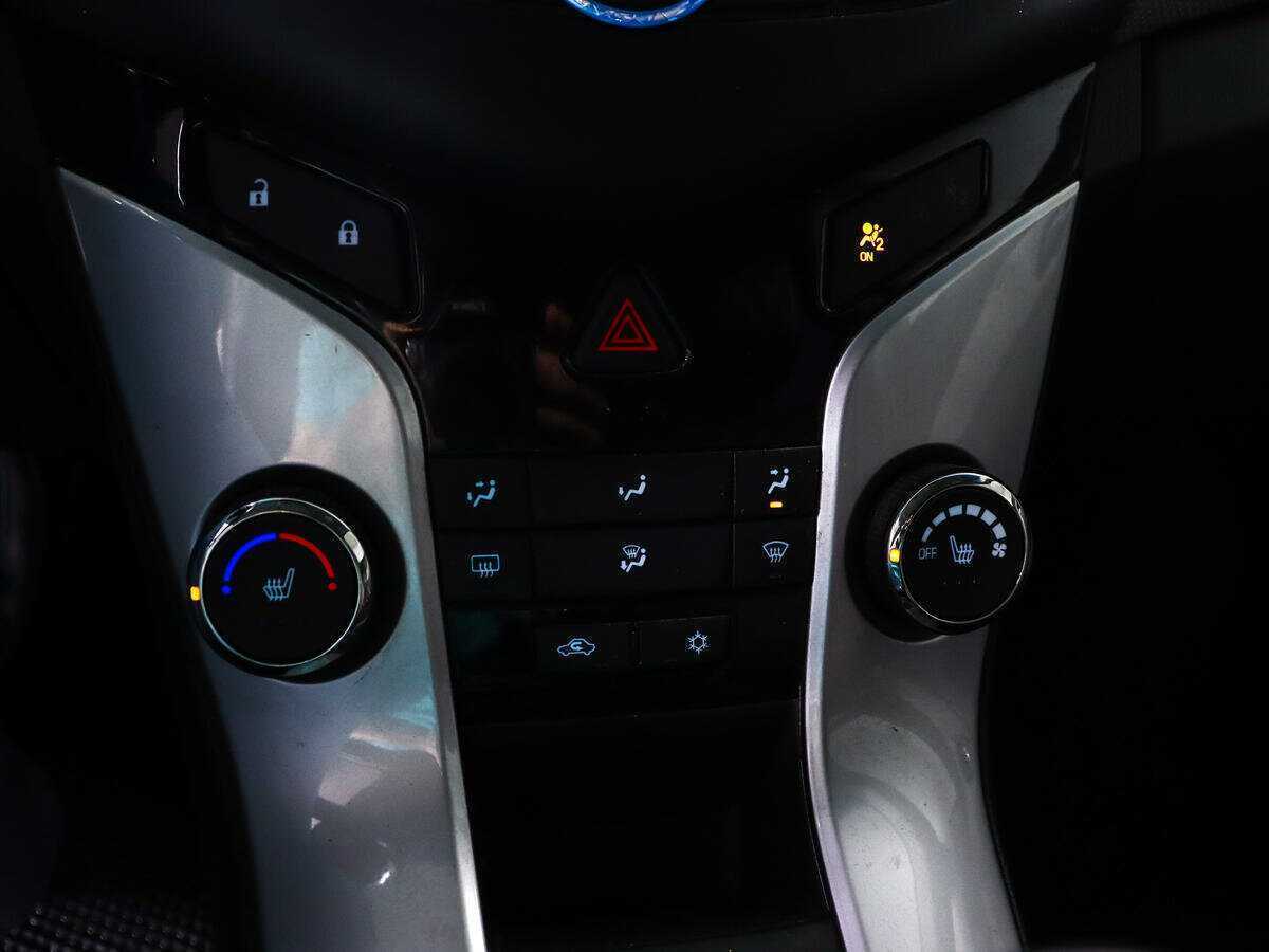 Chevrolet Cruze, 2014 Фото №13