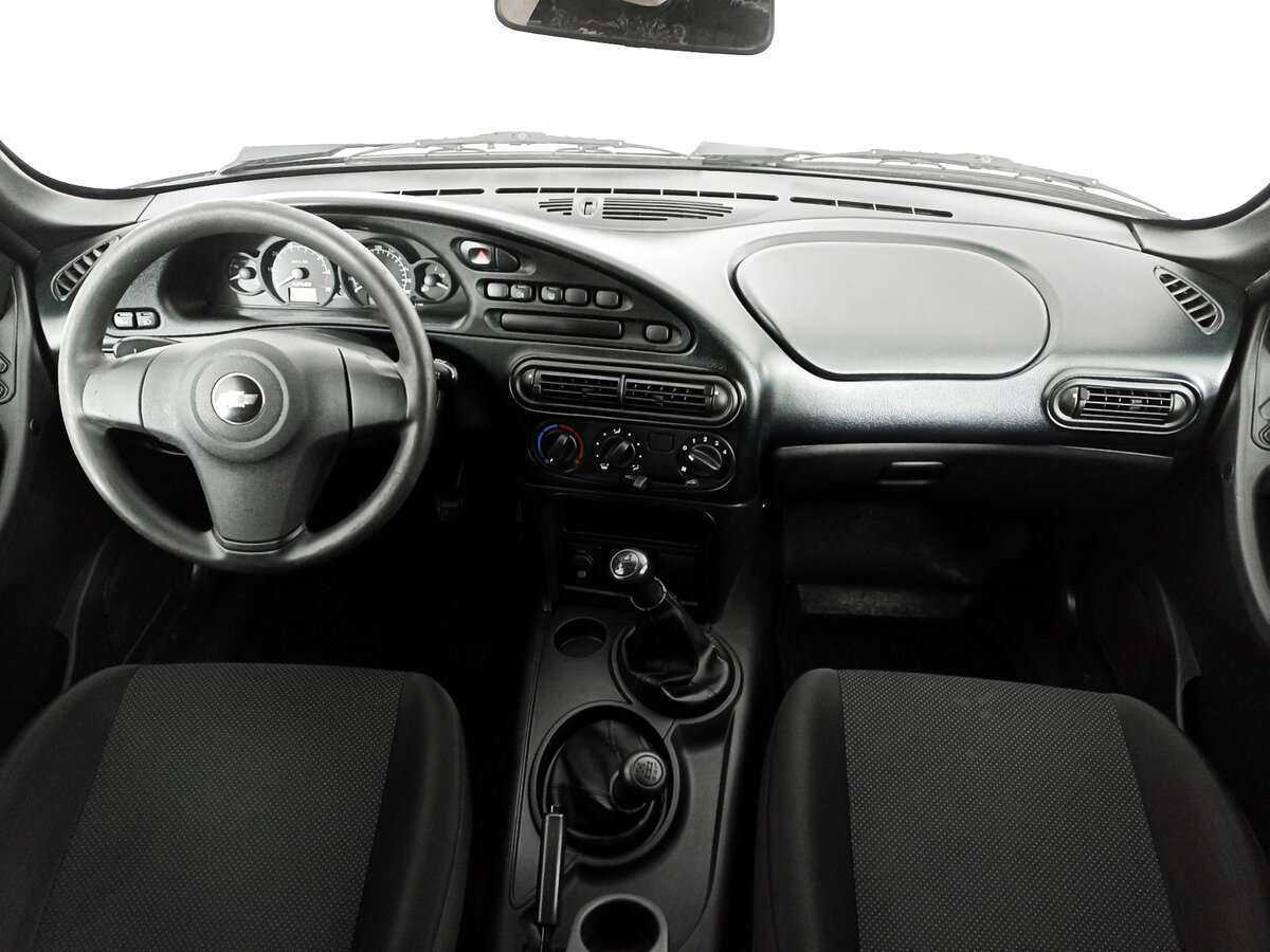 Chevrolet Niva, 2017 Фото №12