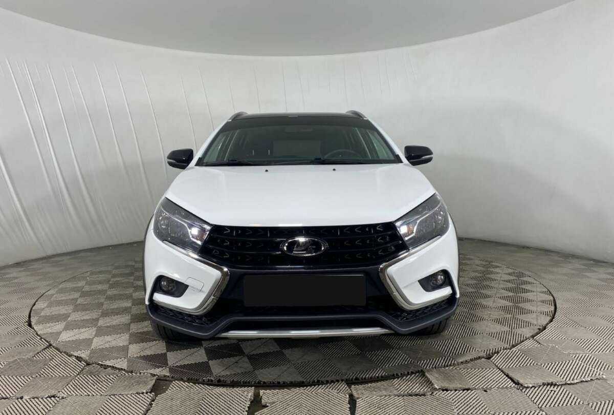 Lada (ВАЗ) Vesta SW, 2021 Фото №2