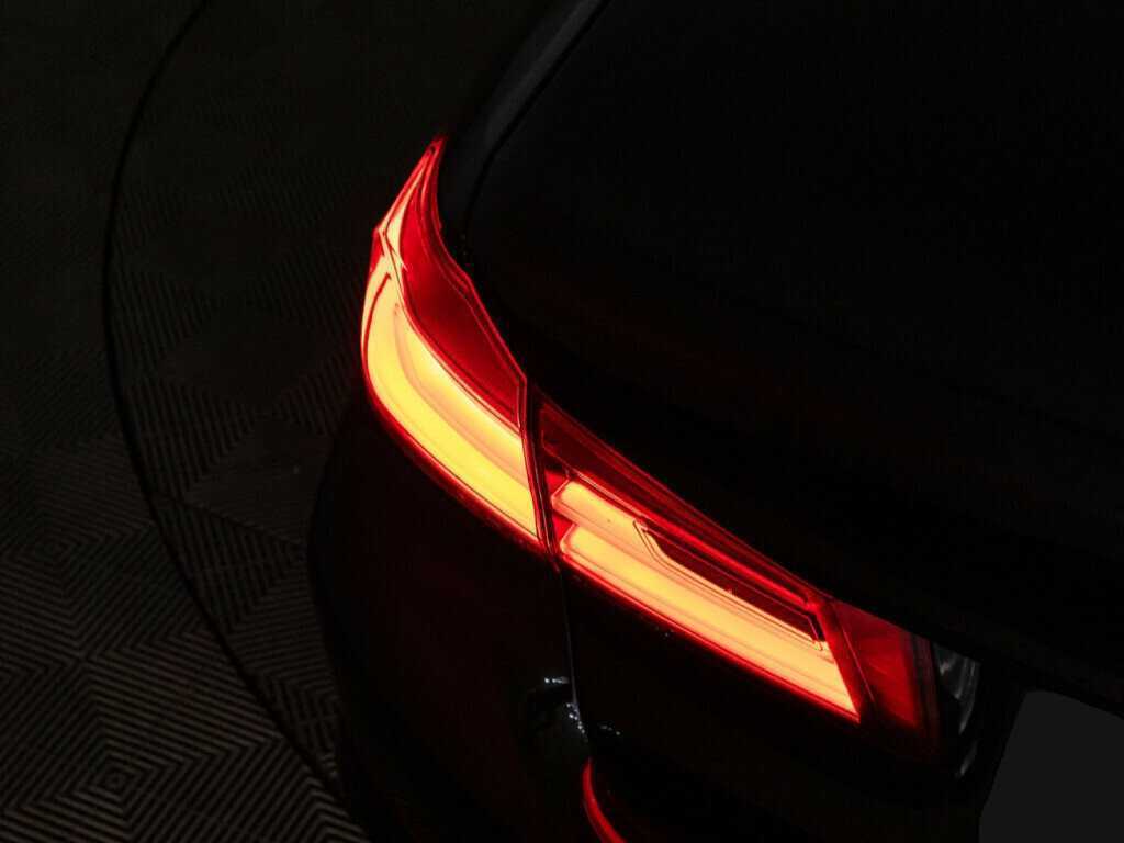 BMW 5 серии 520d, 2018 Фото №18