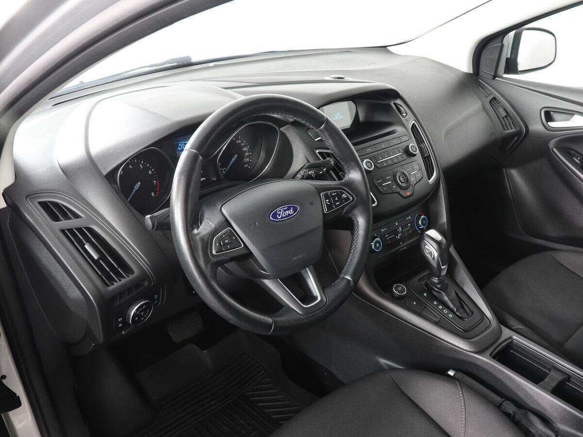 Ford Focus, 2018 Фото №9