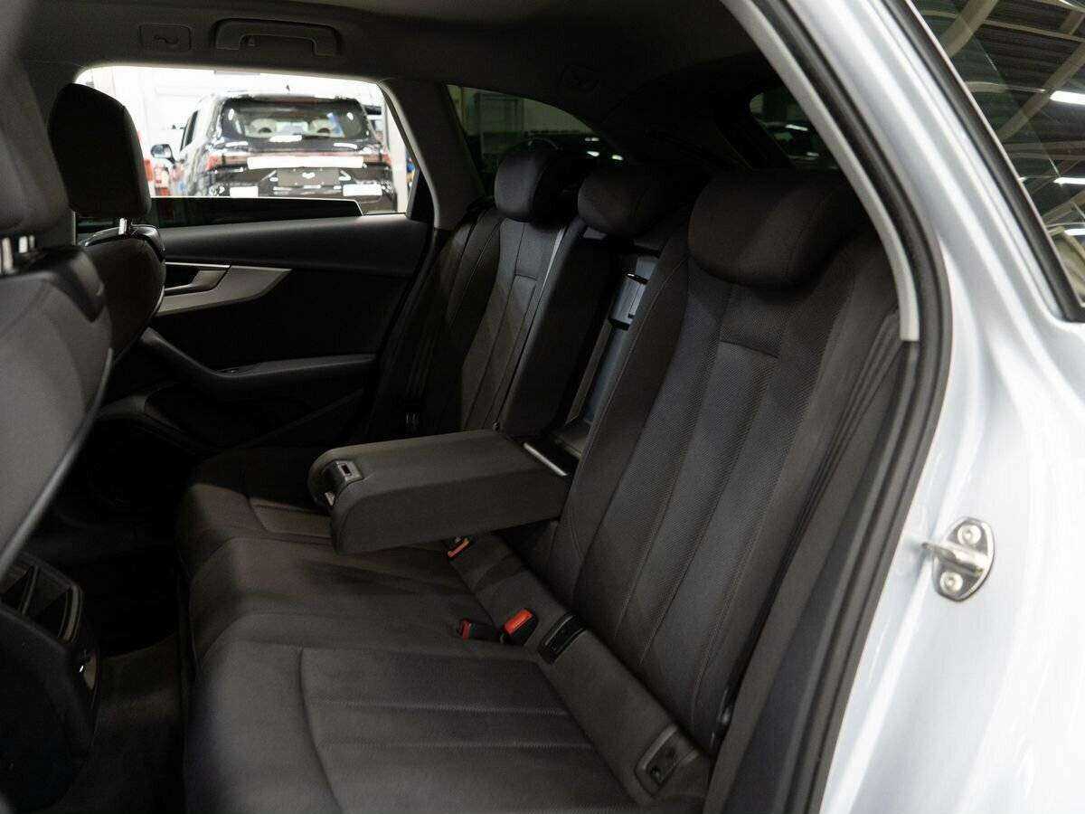 Audi A4, 2019 Фото №7