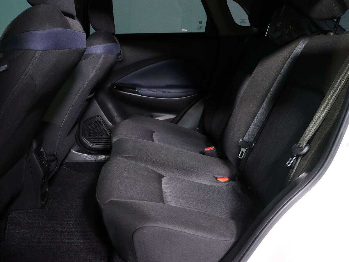 Suzuki Baleno, 2023 Фото №8