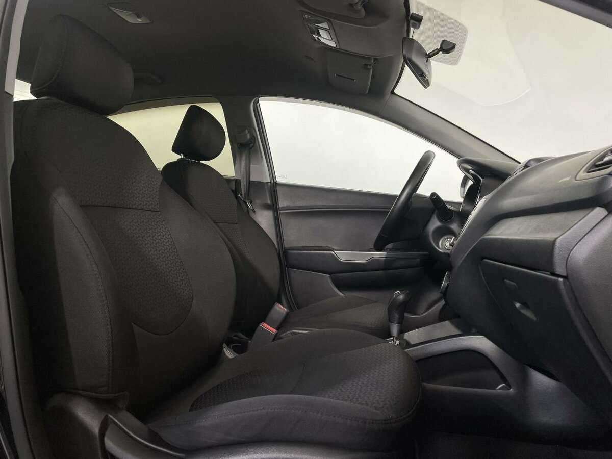 Kia Rio, 2017 Фото №13