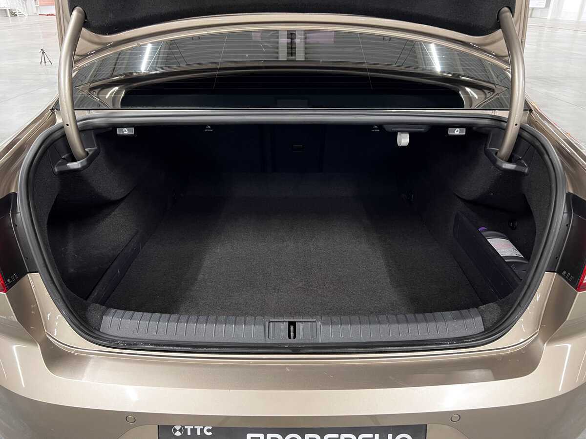 Volkswagen Passat, 2016 Фото №10