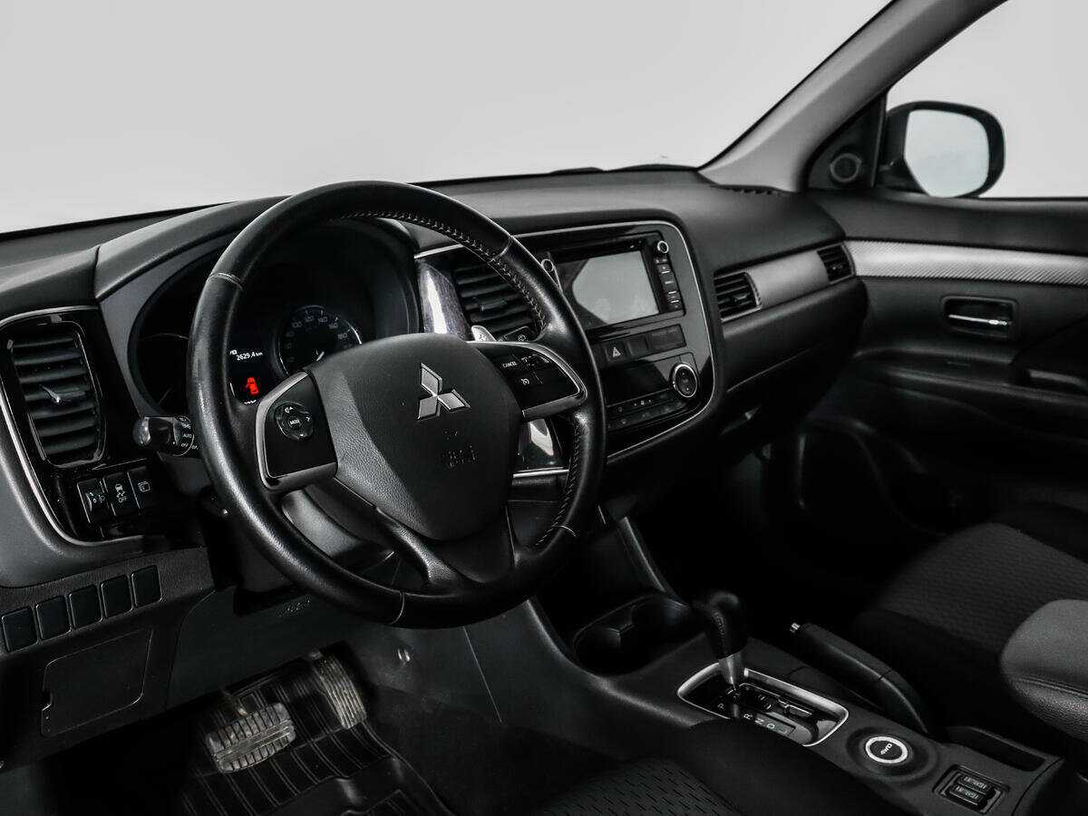 Mitsubishi Outlander, 2014 Фото №9