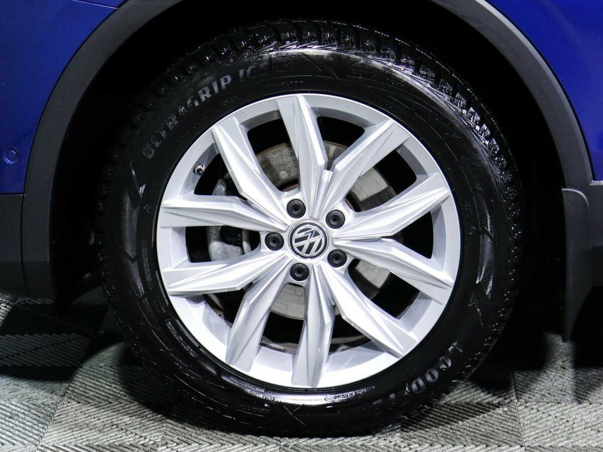 Volkswagen Tiguan, 2020 Фото №15