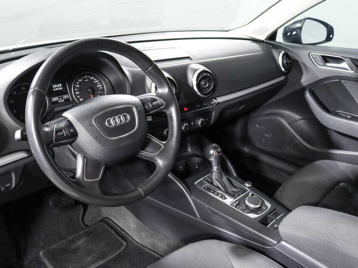 Audi A3 Sportback, 2014 Фото №14