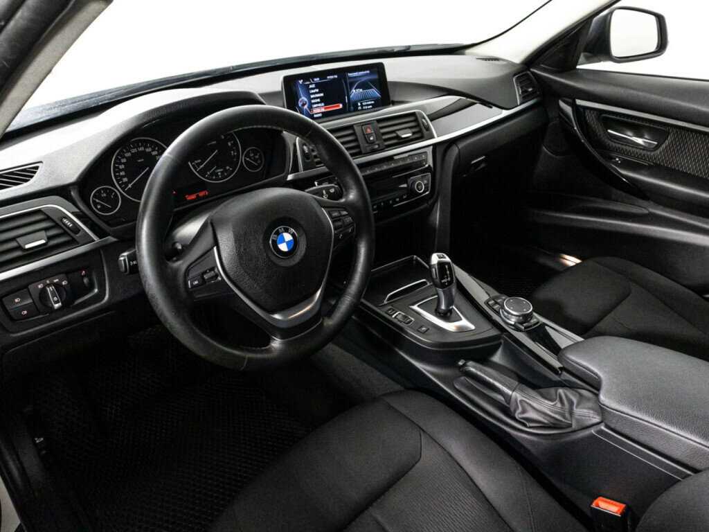 BMW 3 серии 320i, 2016 Фото №11