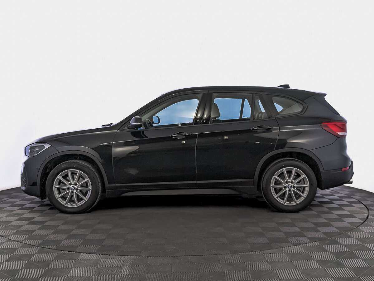 BMW X1 18i sDrive, 2021 Фото №8