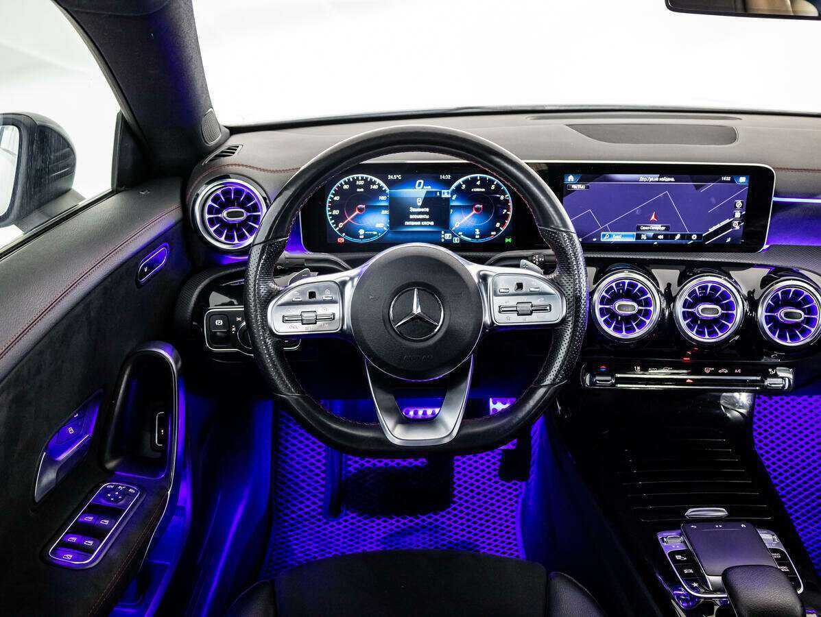 Mercedes-Benz CLA 200, 2019 Фото №14