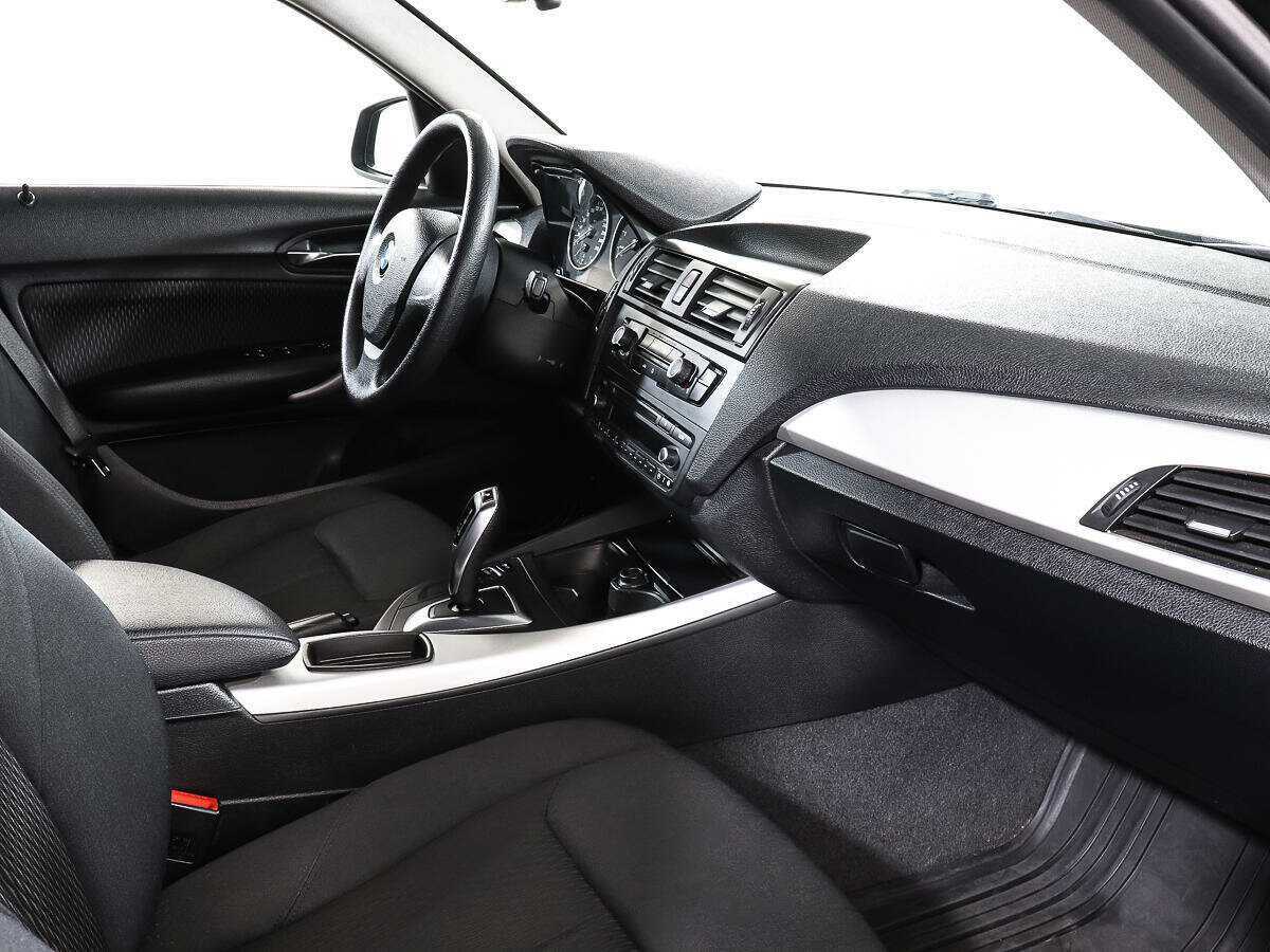 BMW 1 серии 116i, 2012 Фото №8