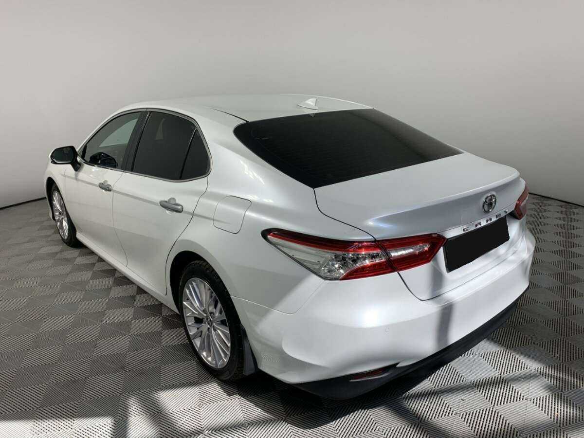 Toyota Camry, 2021 Фото №7