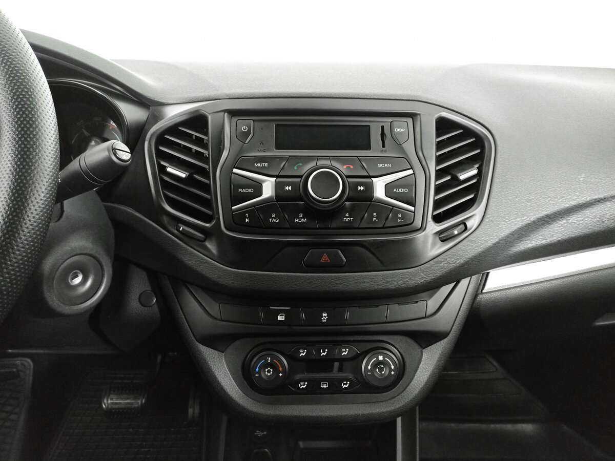 Lada (ВАЗ) Vesta, 2015 Фото №11