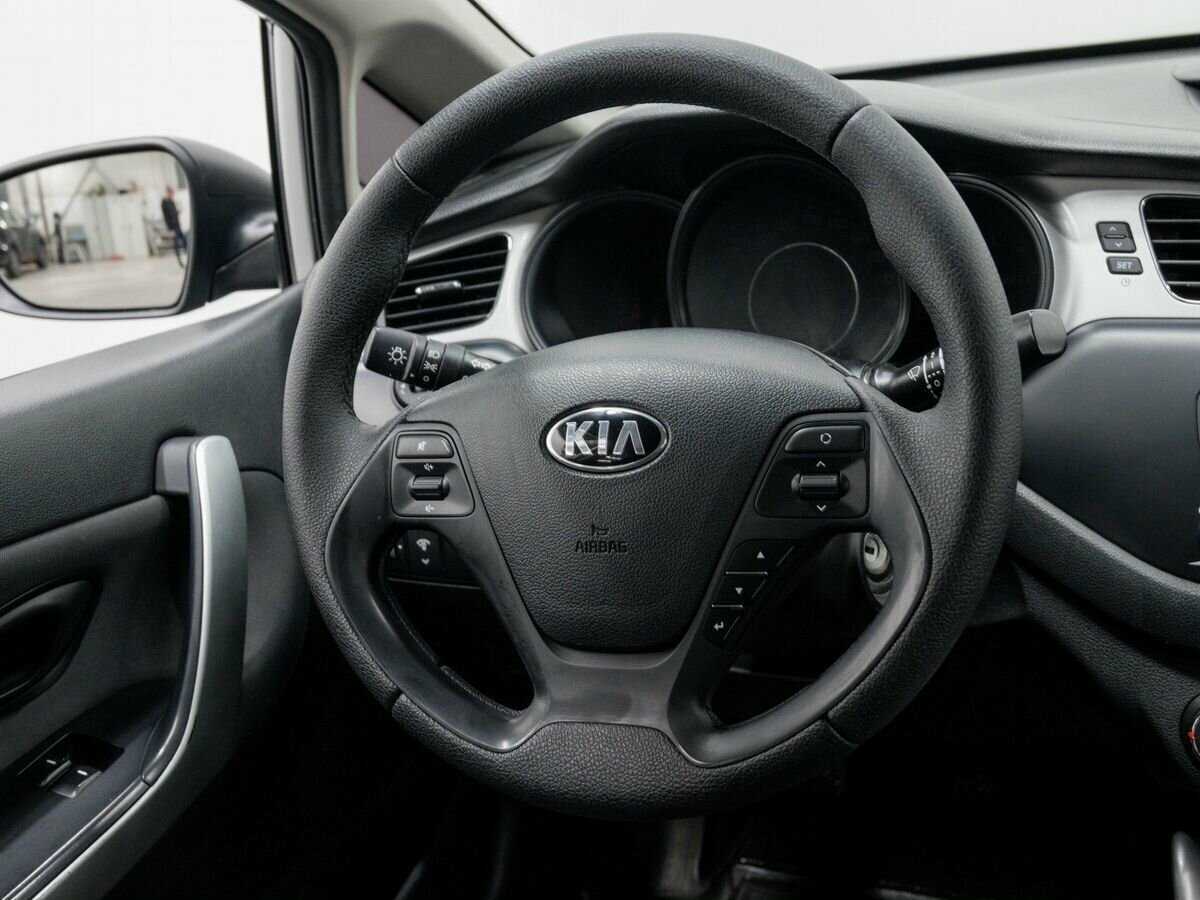 Kia Ceed, 2014 Фото №11