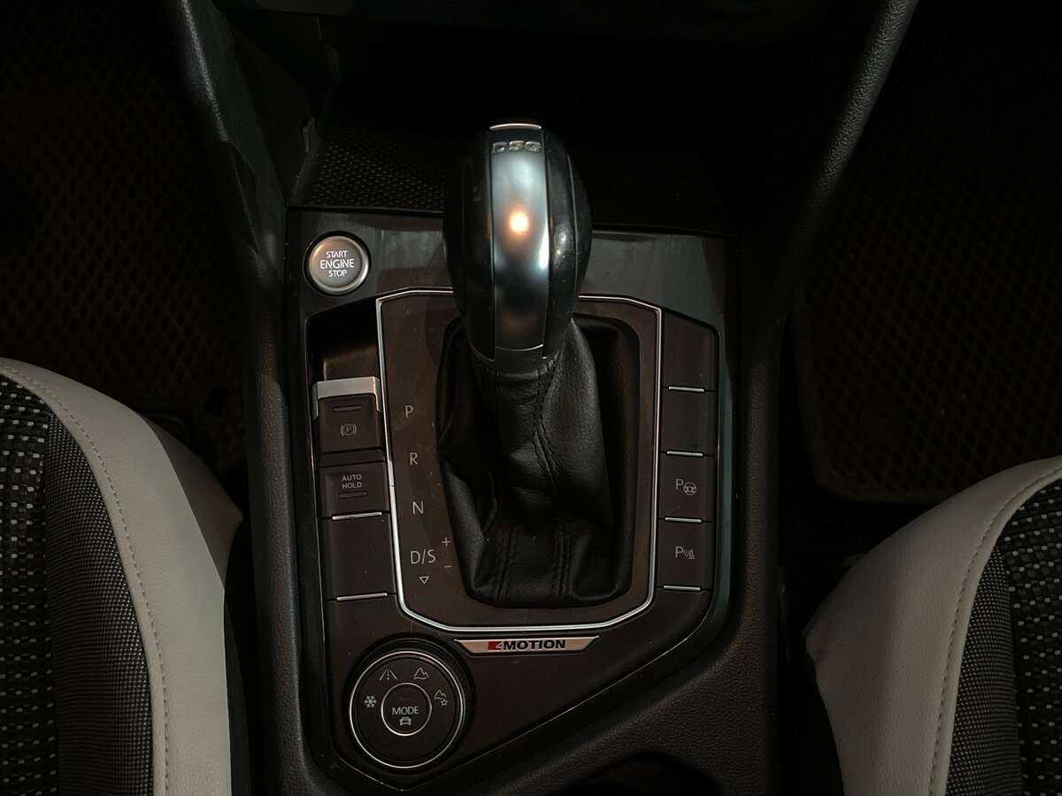 Volkswagen Tiguan, 2019 Фото №14