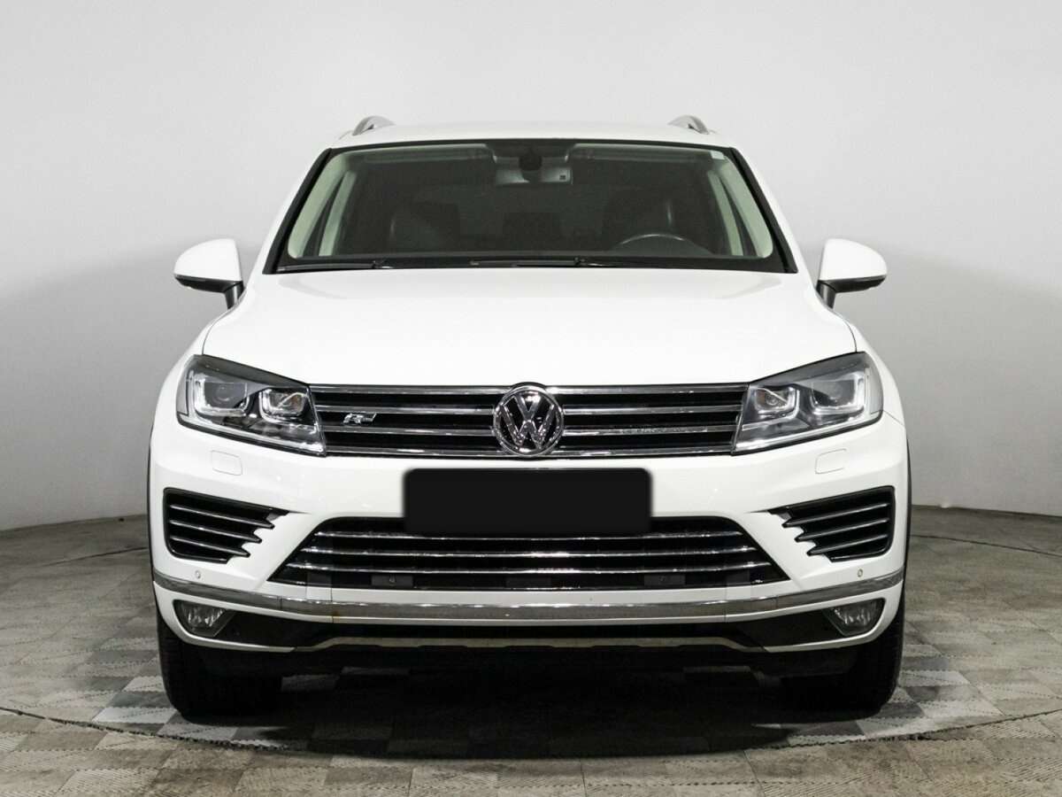 Volkswagen Touareg, 2015 Фото №2