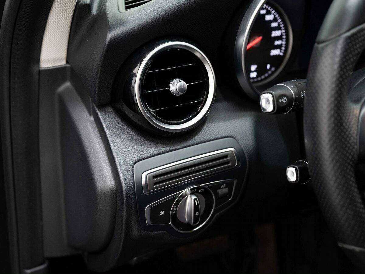 Mercedes-Benz C-Класс 180, 2014 Фото №19