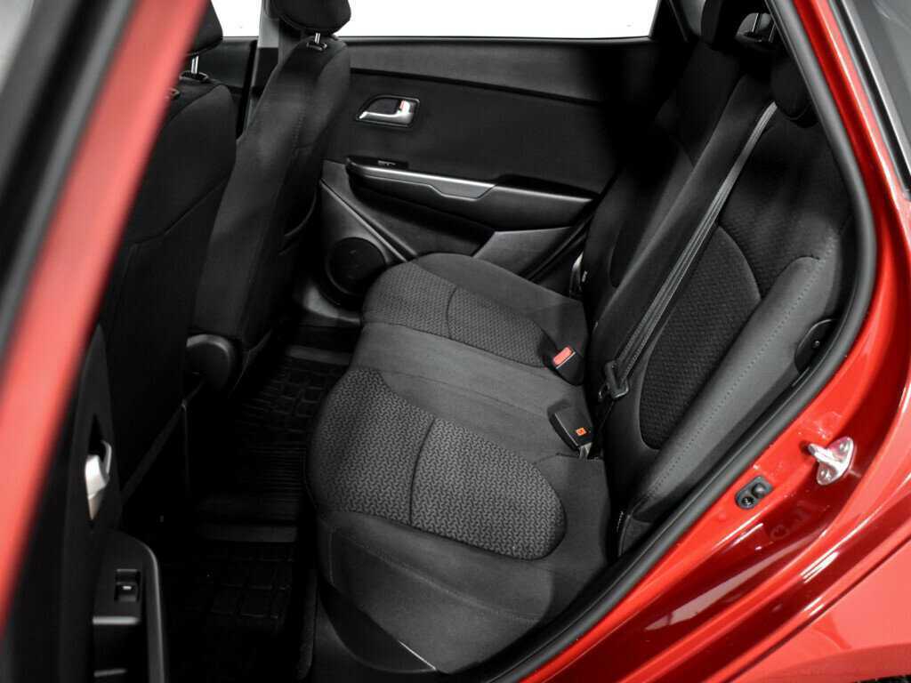 Kia Rio, 2016 Фото №15