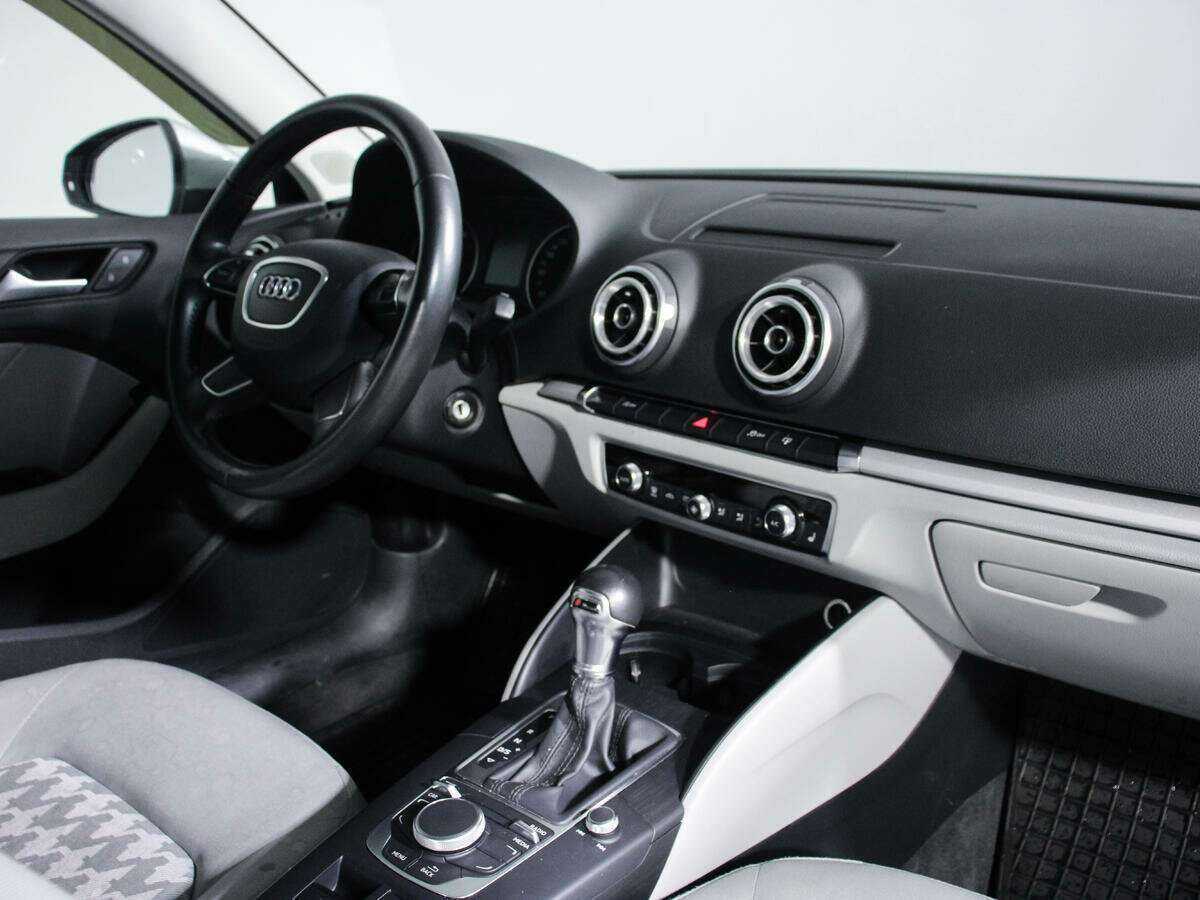 Audi A3 Sportback, 2014 Фото №8