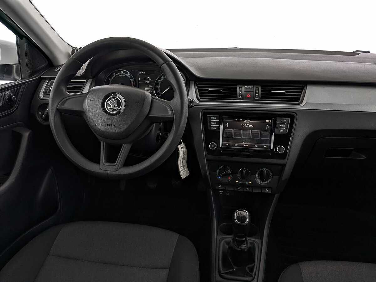 Skoda Rapid, 2017 Фото №25