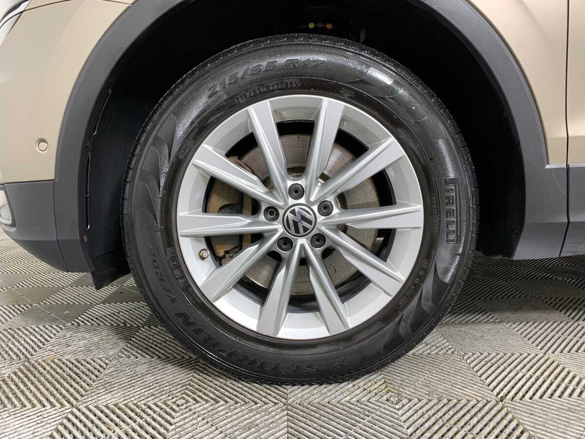 Volkswagen Tiguan, 2017 Фото №9
