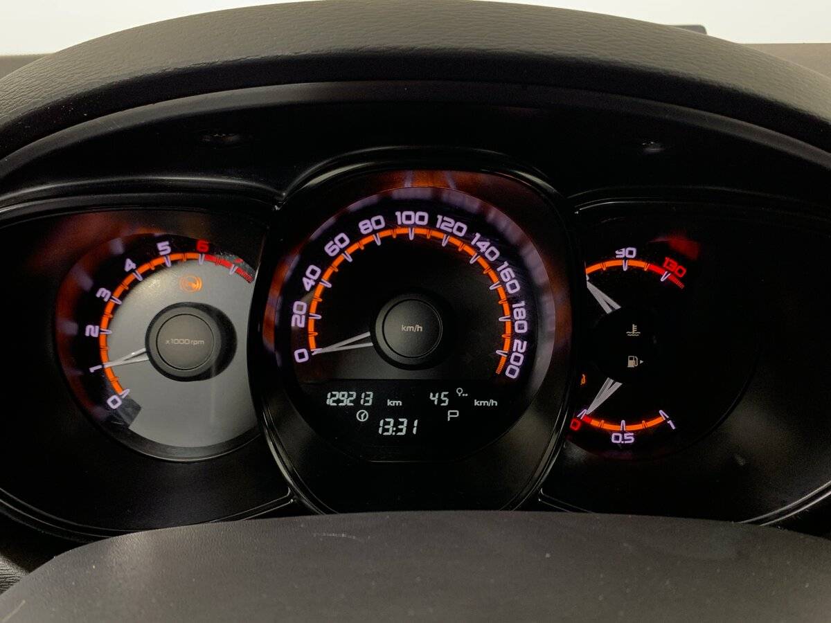 Lada (ВАЗ) Vesta SW, 2021 Фото №14