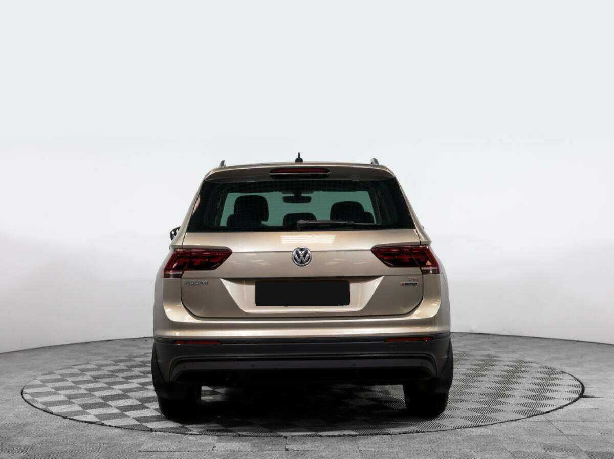 Volkswagen Tiguan, 2017 Фото №5