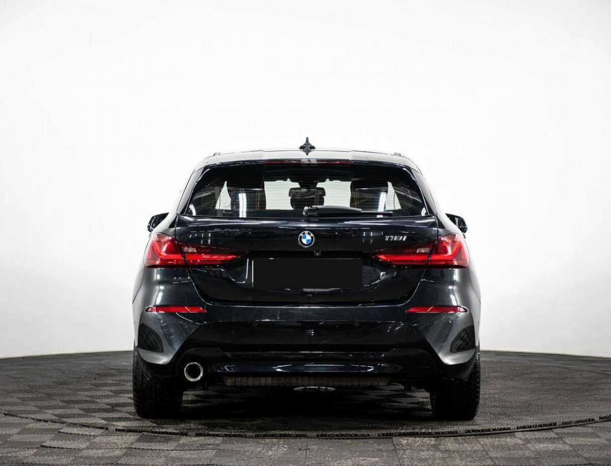 BMW 1 серии 118i, 2019 Фото №5