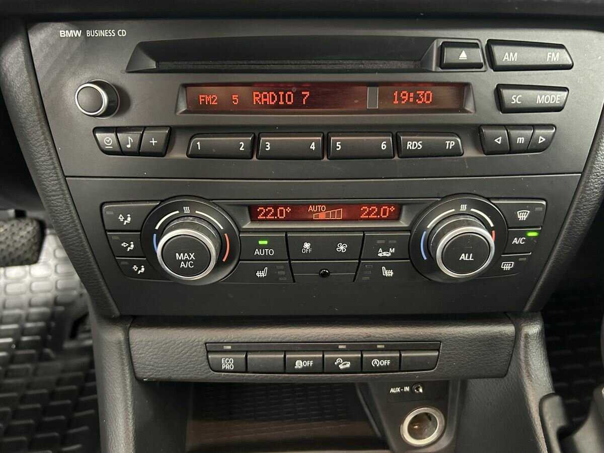 BMW X1 20d, 2013 Фото №11