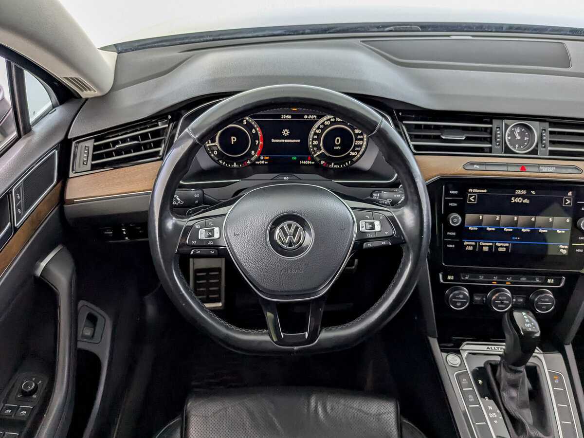 Volkswagen Passat Alltrack, 2018 Фото №22