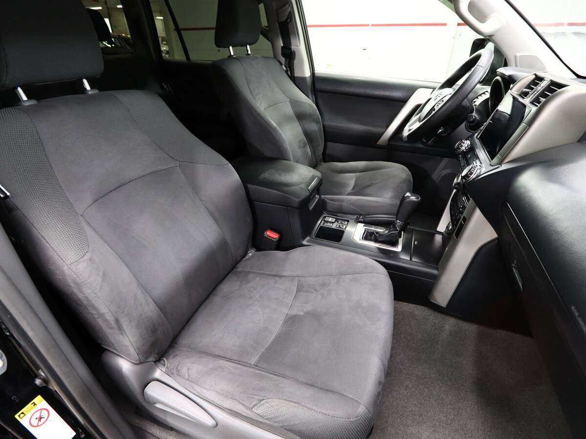 Toyota Land Cruiser Prado, 2013 Фото №7