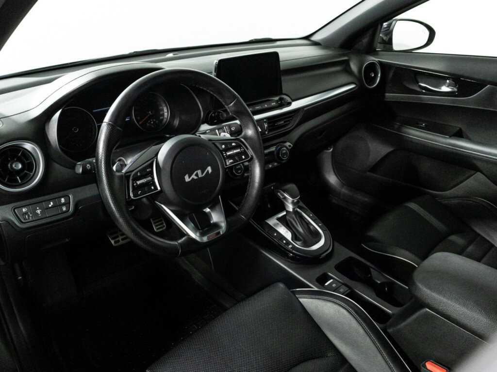 Kia Cerato, 2022 Фото №12