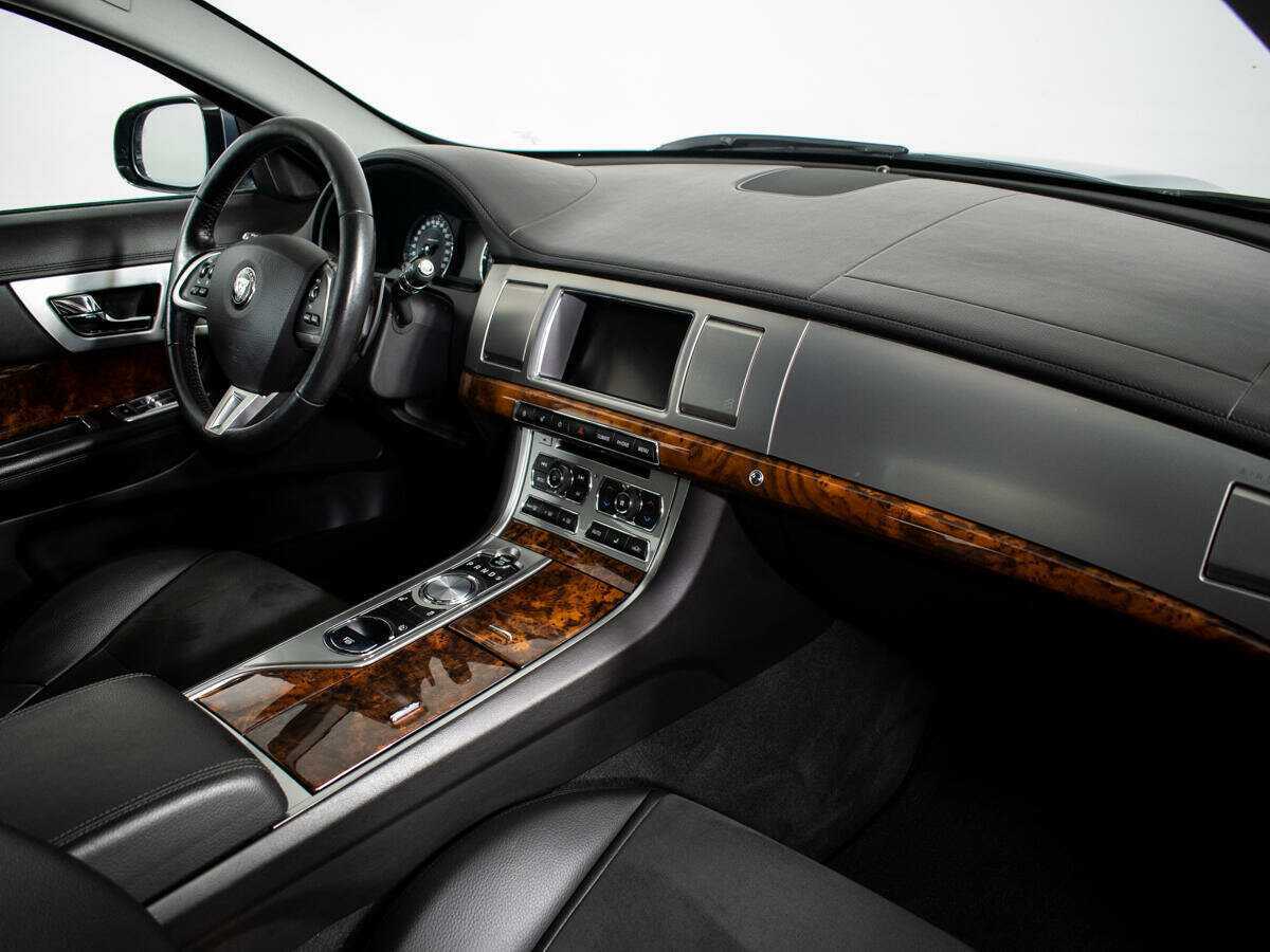 Jaguar XF, 2013 Фото №8