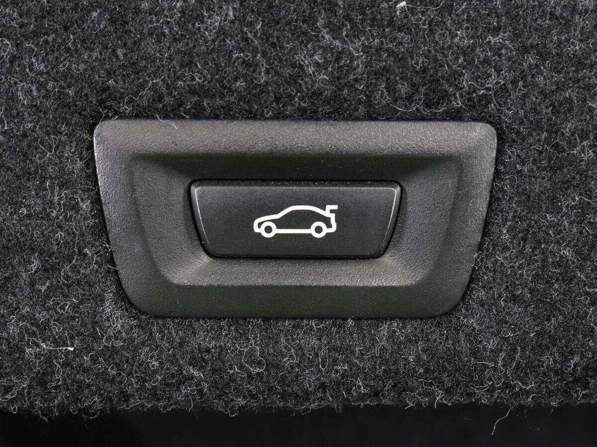 BMW 5 серии 520d, 2017 Фото №16