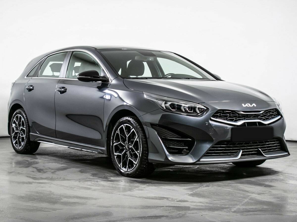 Kia Ceed III Рестайлинг, 2022 Фото №3