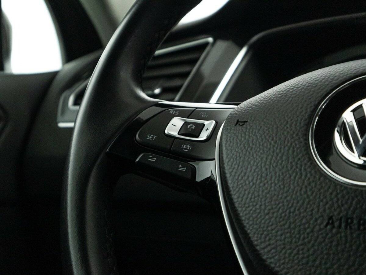 Volkswagen Tiguan, 2019 Фото №21