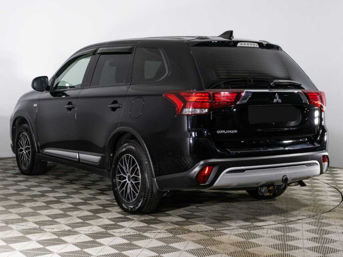 Mitsubishi Outlander, 2021 Фото №7