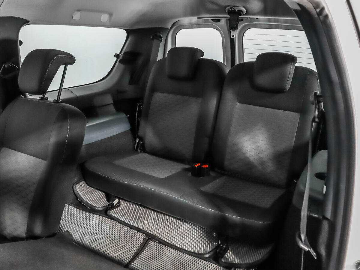 Lada (ВАЗ) Largus, 2021 Фото №11