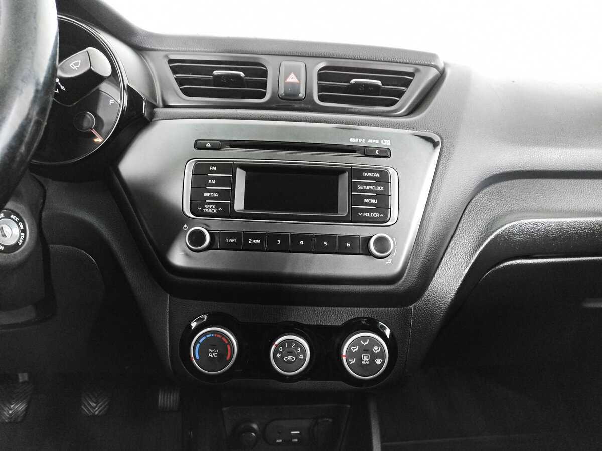 Kia Rio, 2015 Фото №13
