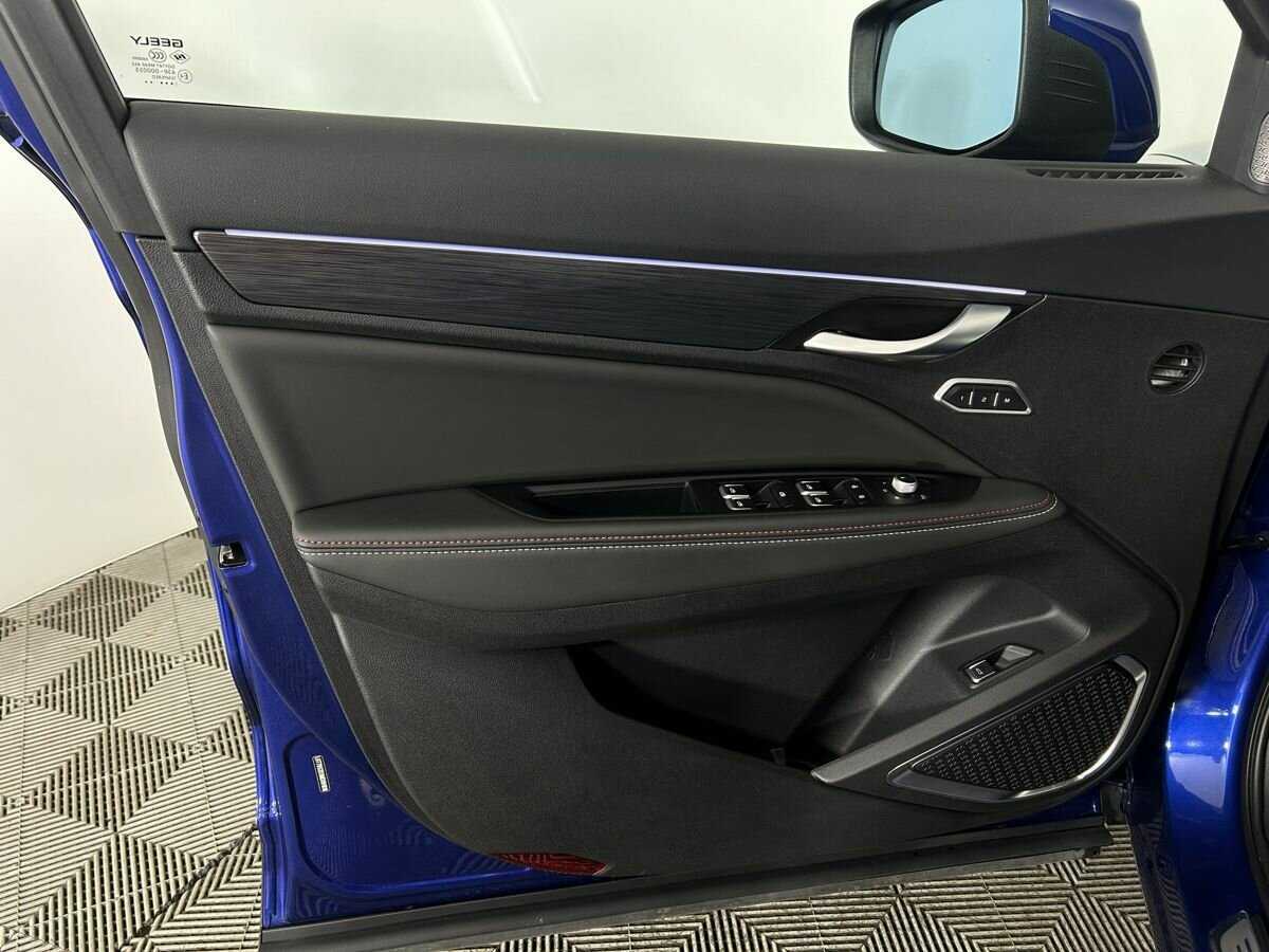 Geely Tugella, 2021 Фото №6