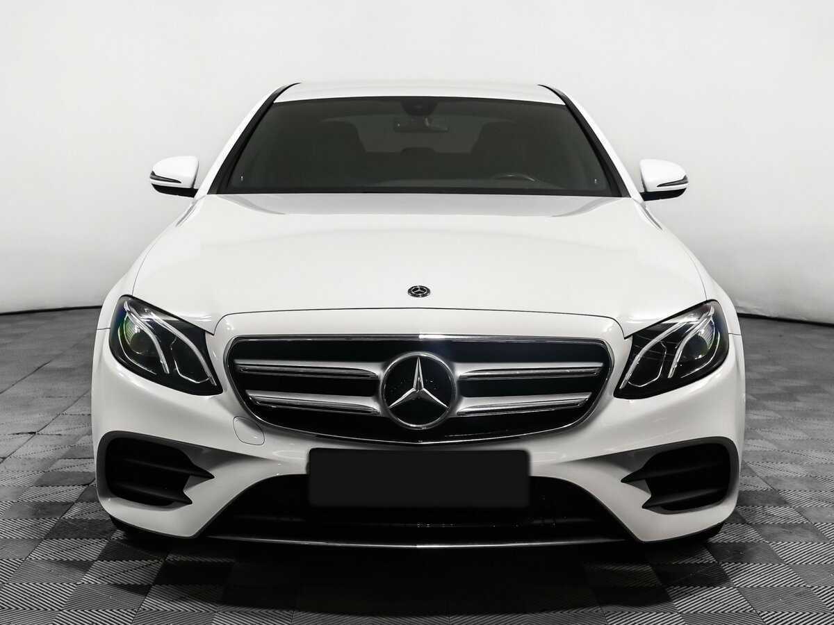 Mercedes-Benz E-Класс 200, 2018 Фото №2